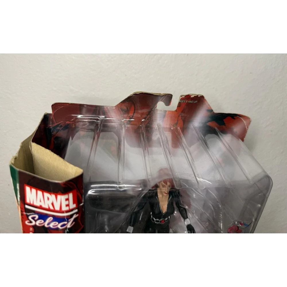 Marvel Select Black Widow Special Collector Edition 7-Inch Action Figure 2011